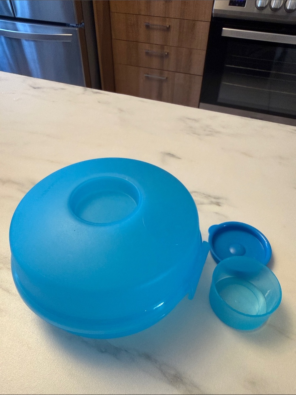 Tupperware - Bagel keeper